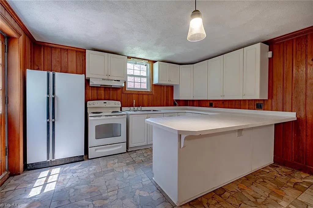 5 BR in Winston-Salem
