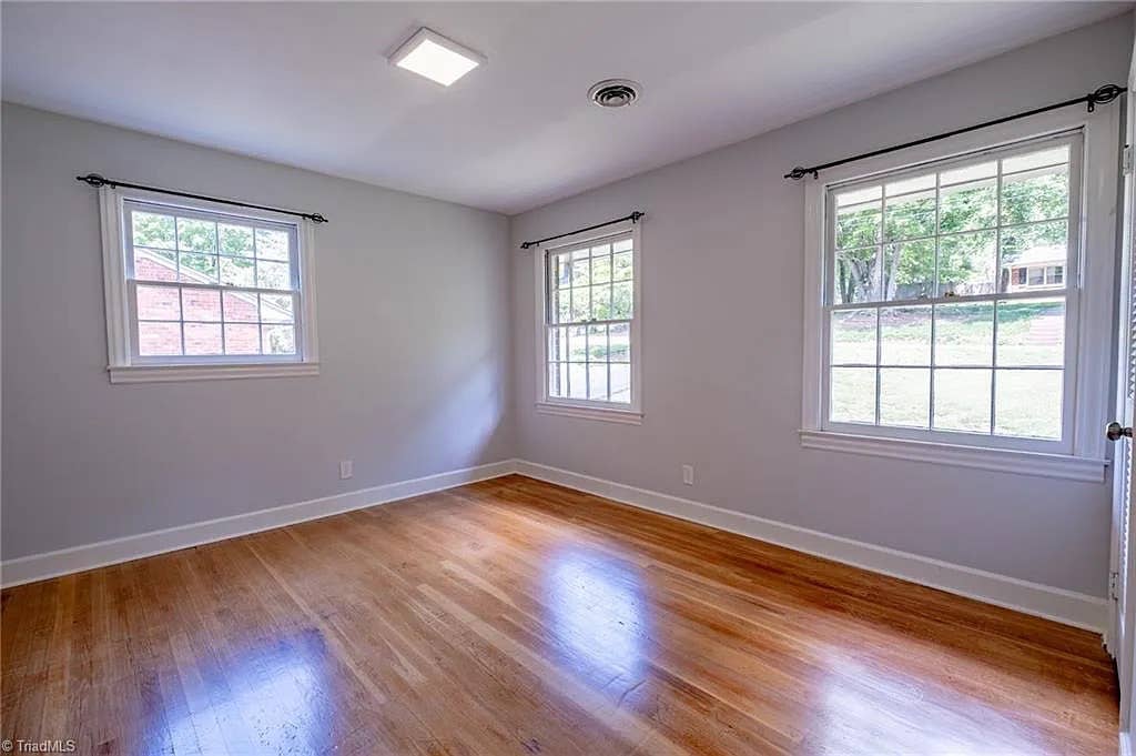 5 BR in Winston-Salem