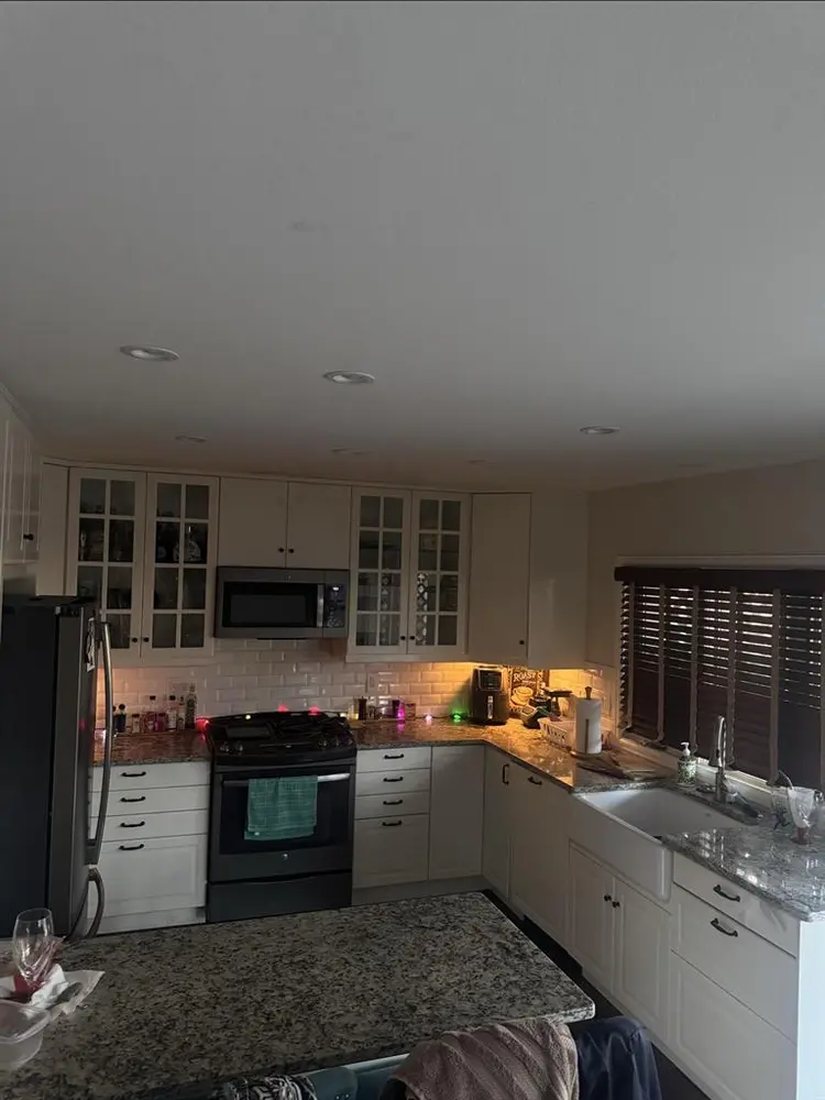 2 rooms for 1 big home. No deposit