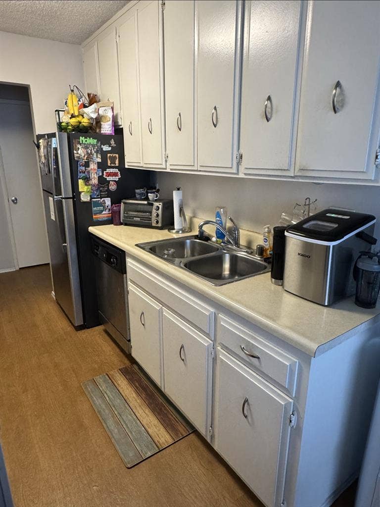 Shared Apartment- Private Room/Bath