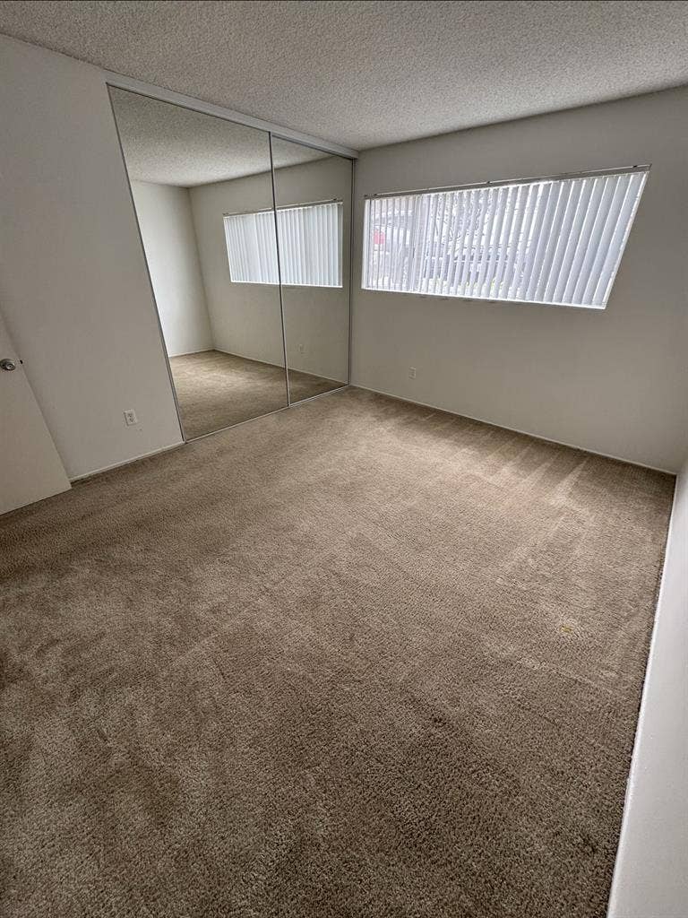Shared Apartment- Private Room/Bath