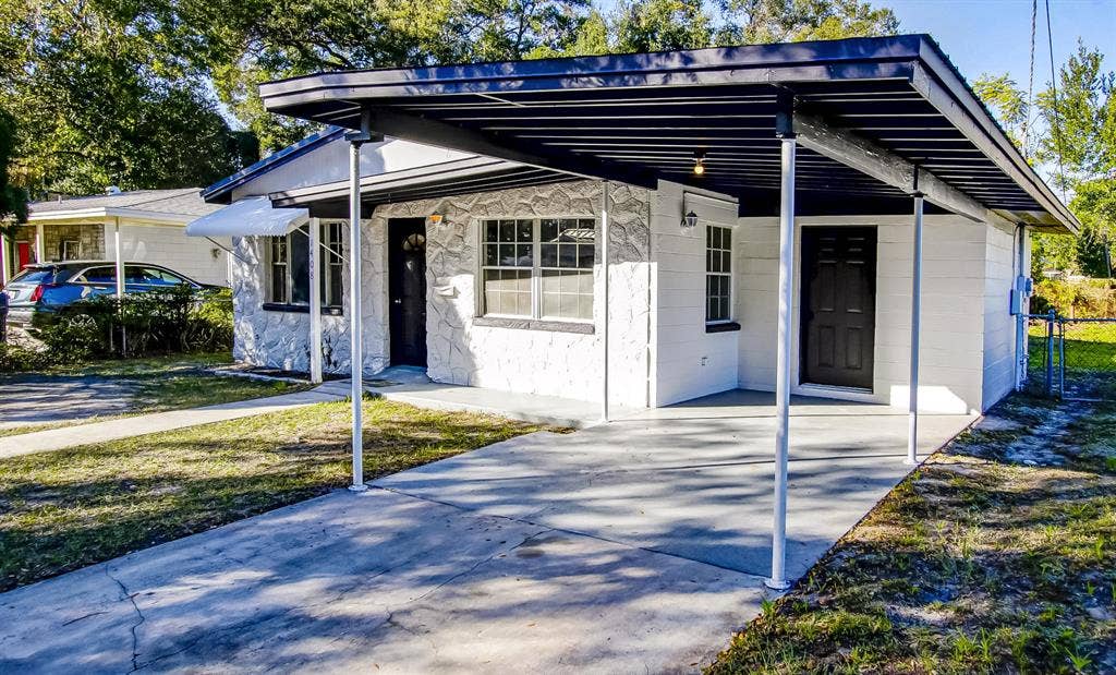 4 BR in Tampa