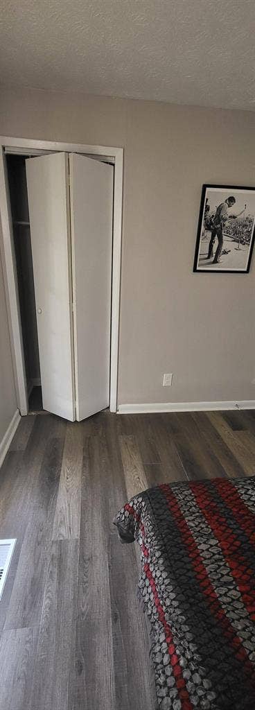 5 BR in College Park