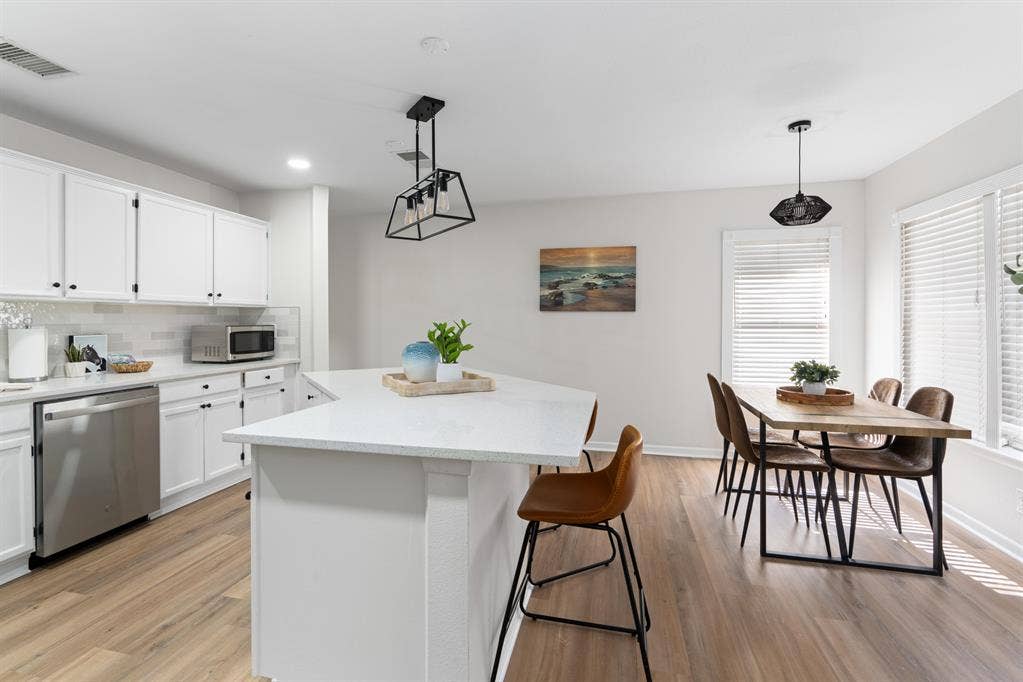 7 BR in Live Oak