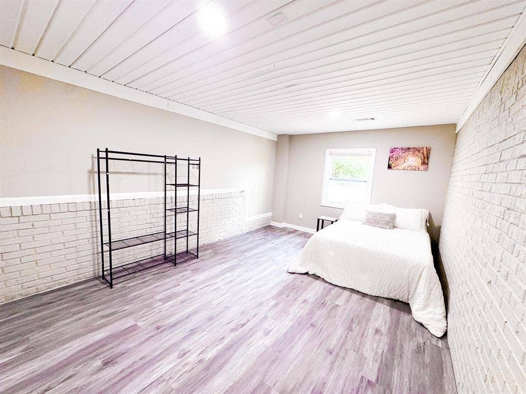 10 BR in Atlanta