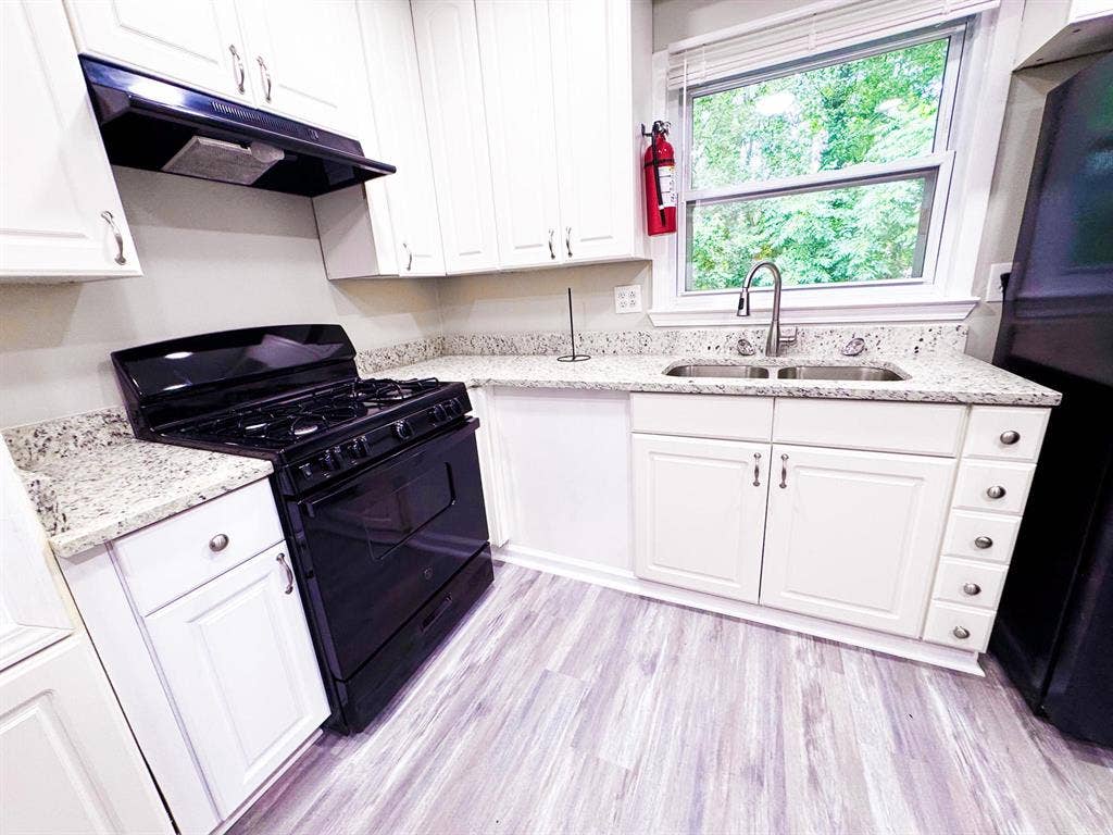 10 BR in Atlanta