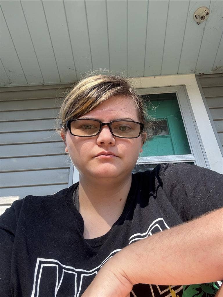 Looking for a roomate