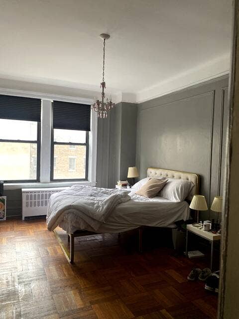 Large UWS Bedroom onRiverside Drive