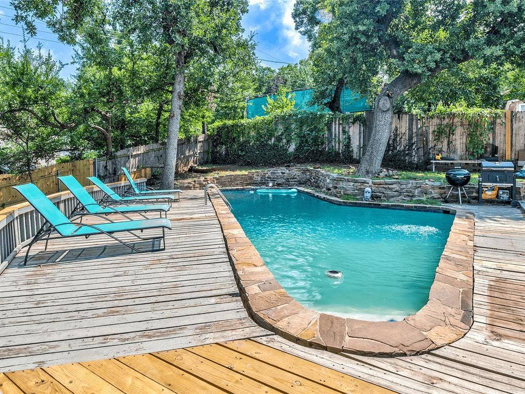 Affordable Furnished Room