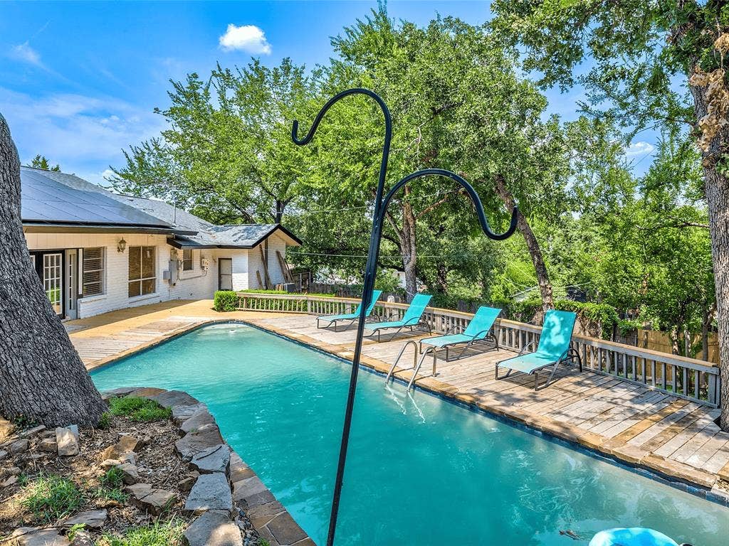 Affordable Furnished Room