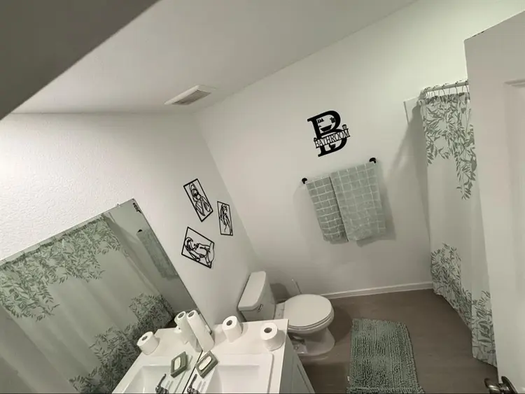 ROOM FOR RENT IN KATY