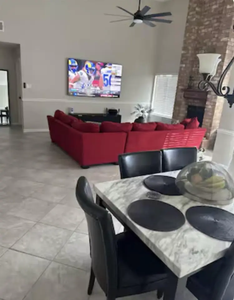 Room for Rent Near Chinatown