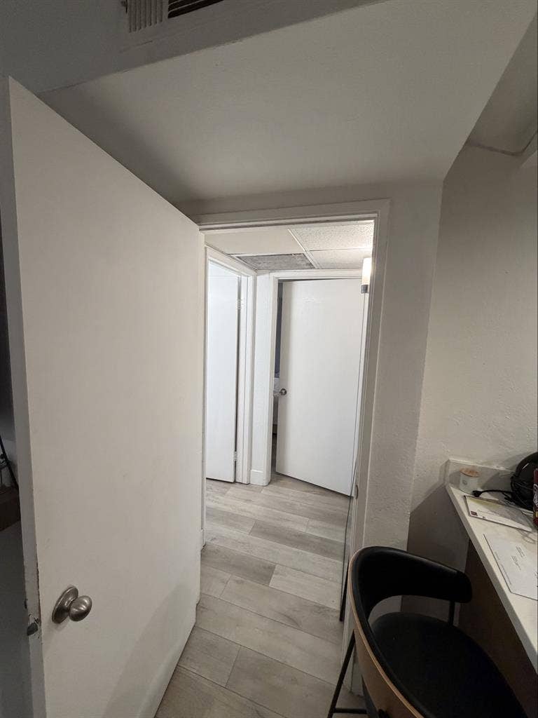 Roomate needed: 
BR/BA 
in WeHo