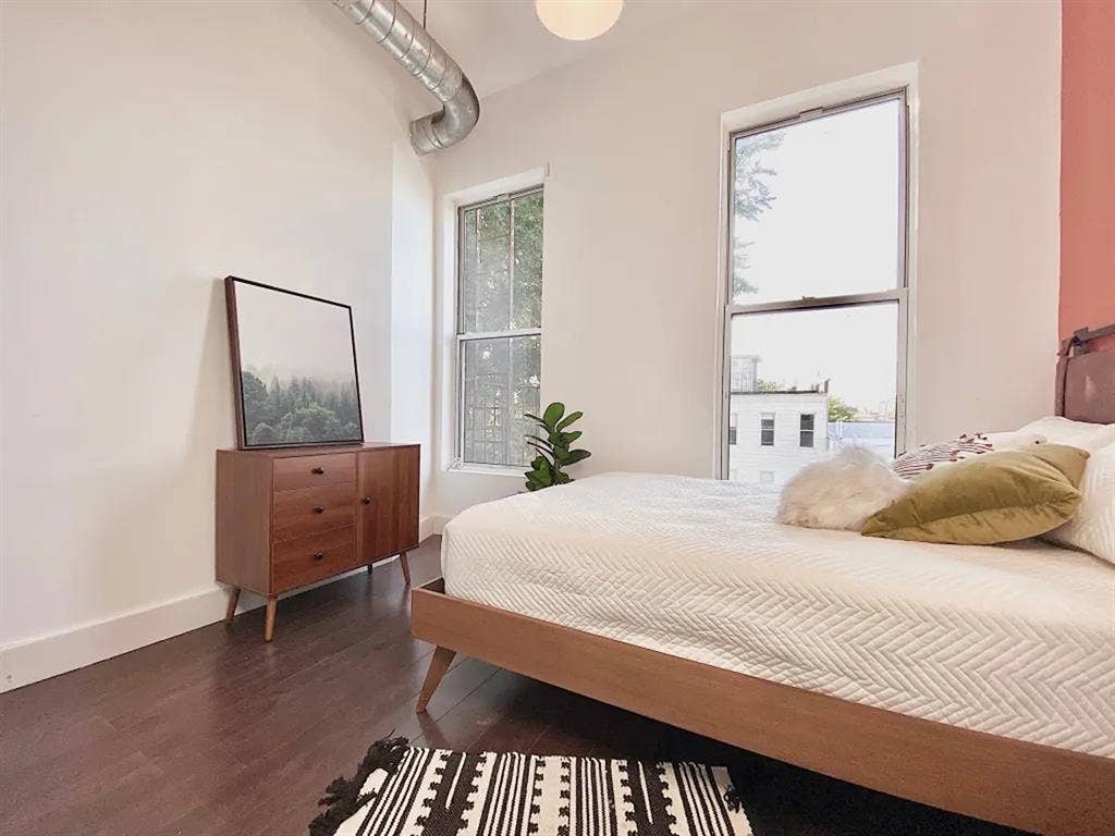 Hancock Street Room #