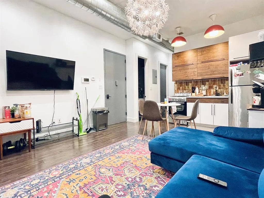 Hancock Street Room #