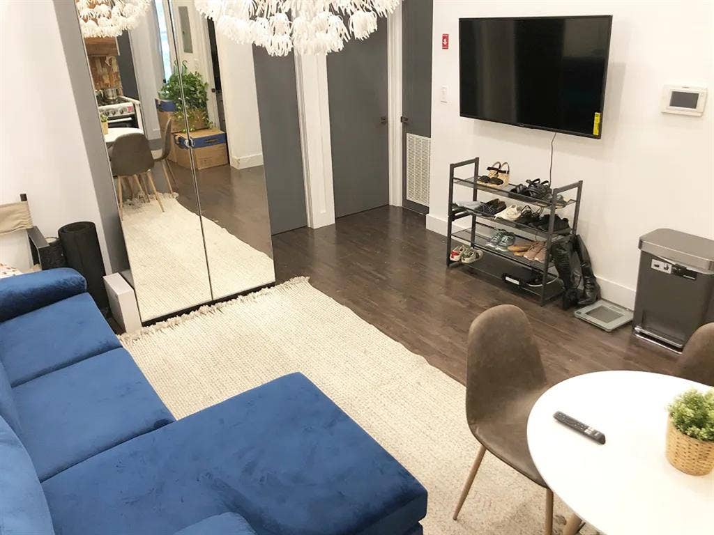 Hancock Street Room #