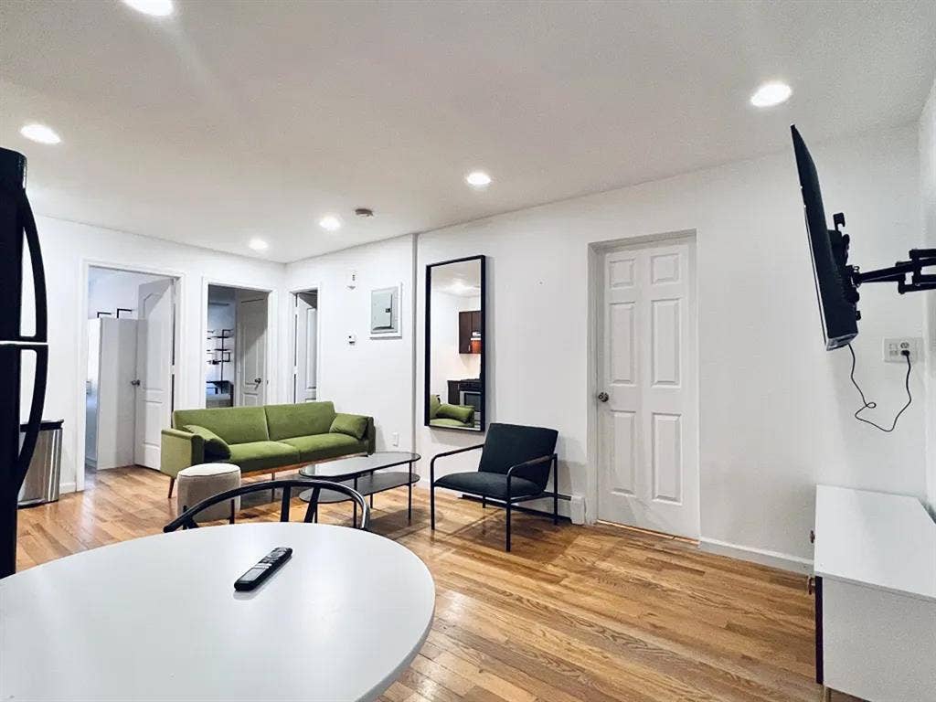 Cornelia Street Room #