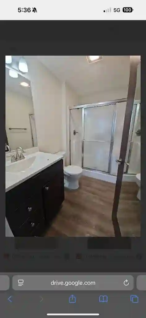 Spacious and Modern BA Sublet