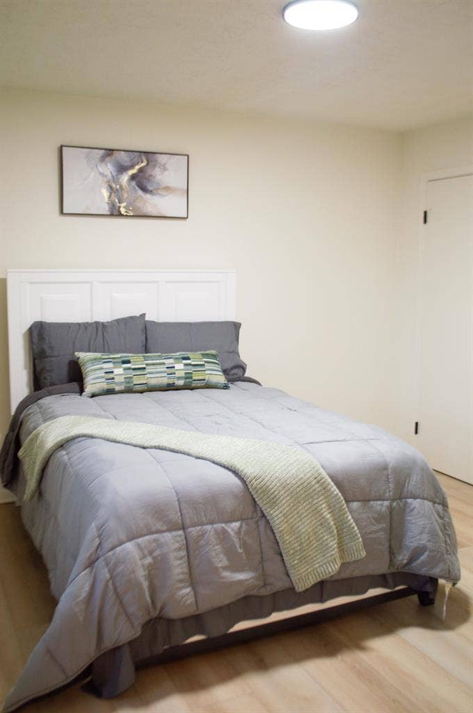 4 BR in Stone Mountain
