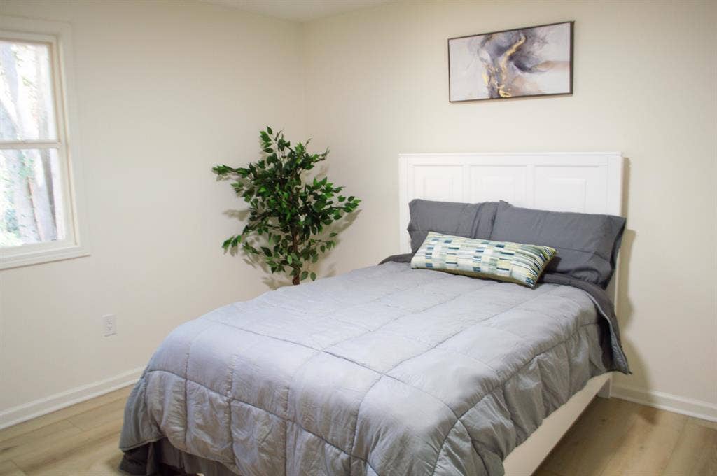 4 BR in Stone Mountain