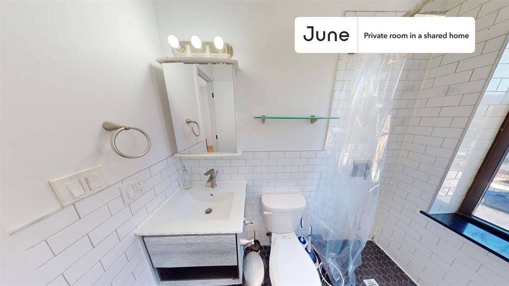 5 BR in New York City