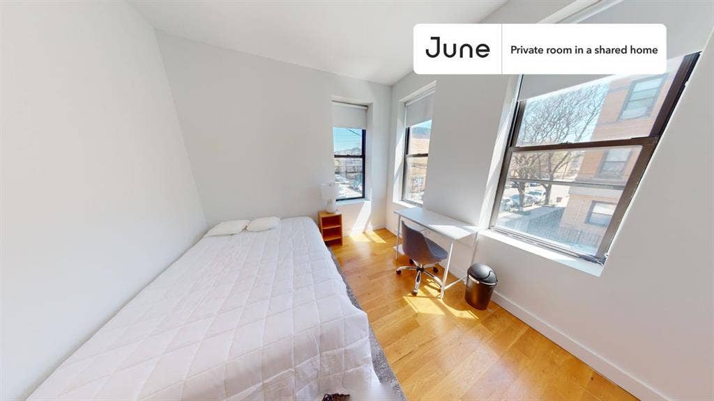 5 BR in New York City