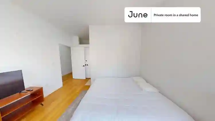 5 BR in New York City