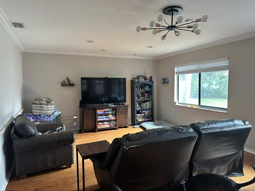 Private bedroom/bath in Kissimmee