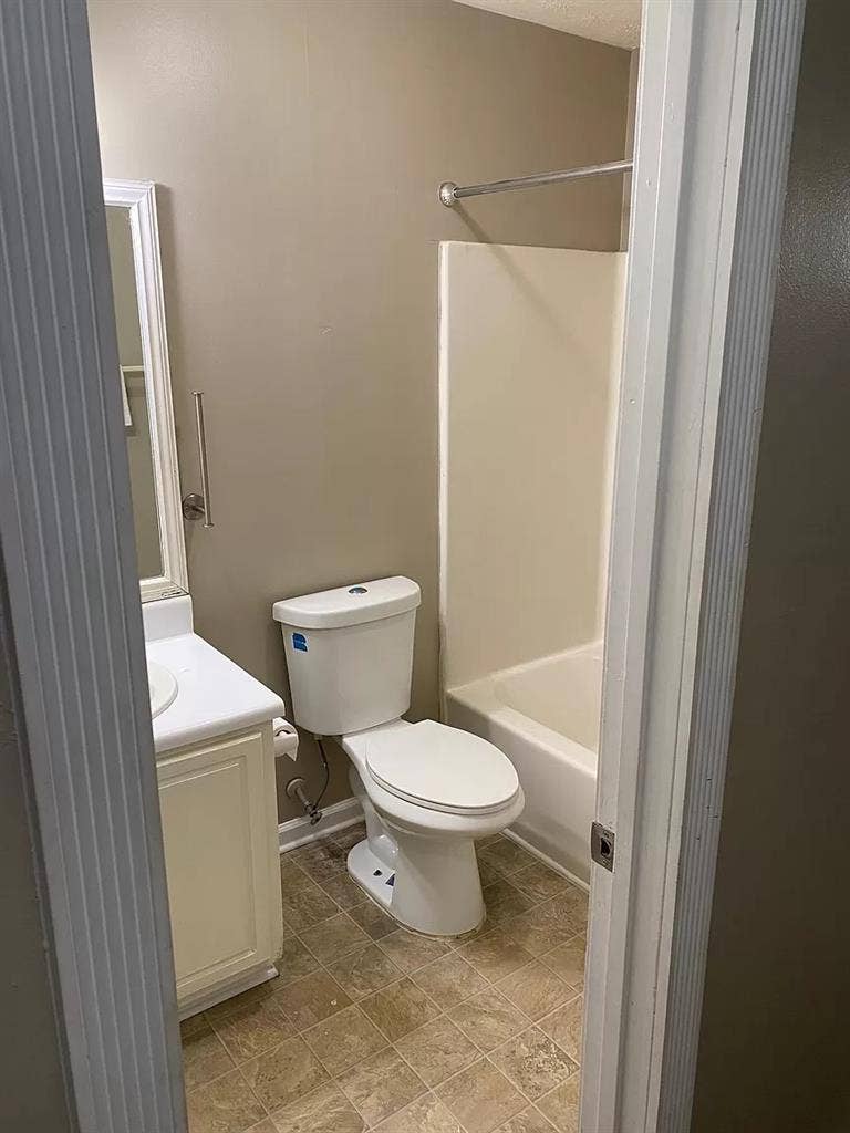 4 BR in Marietta