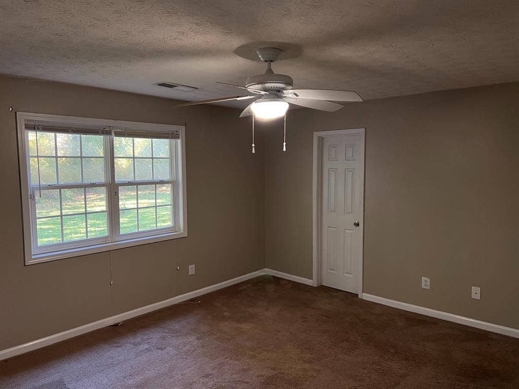 4 BR in Marietta