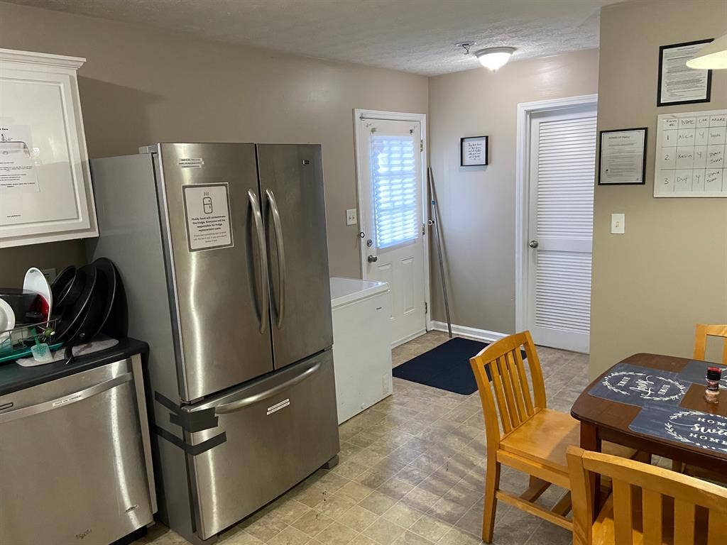 4 BR in Marietta