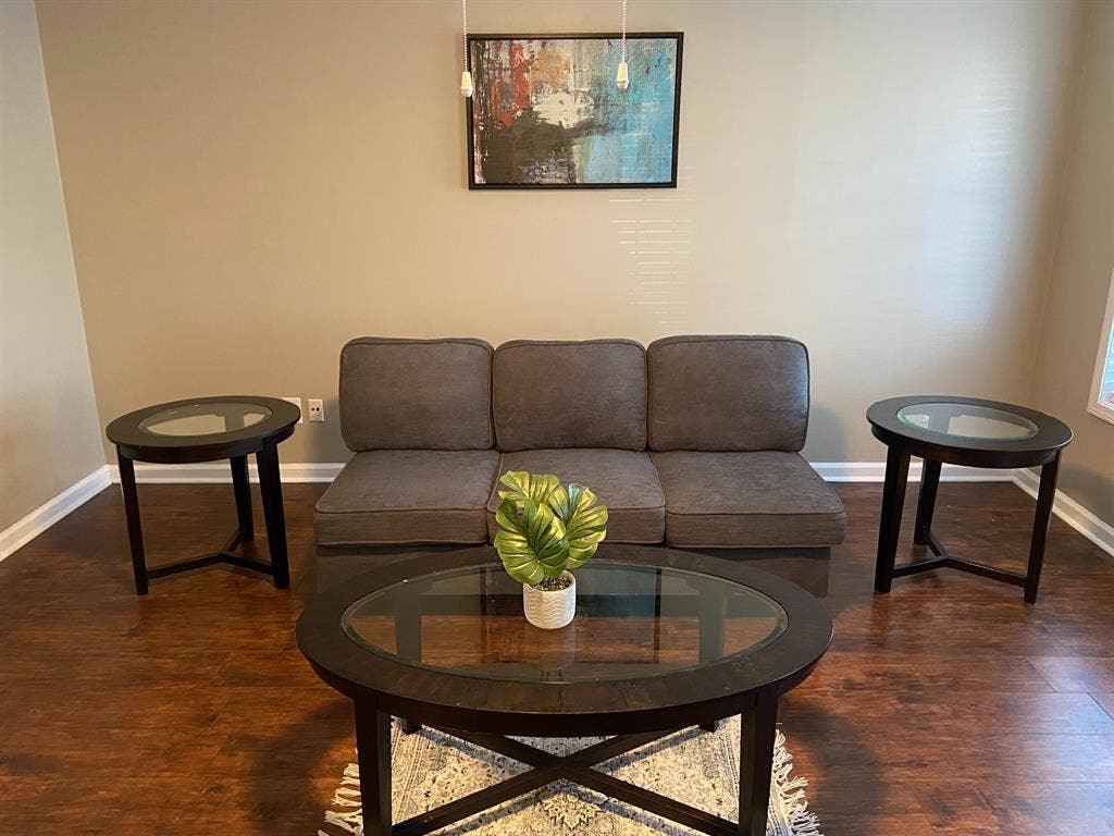 4 BR in Marietta