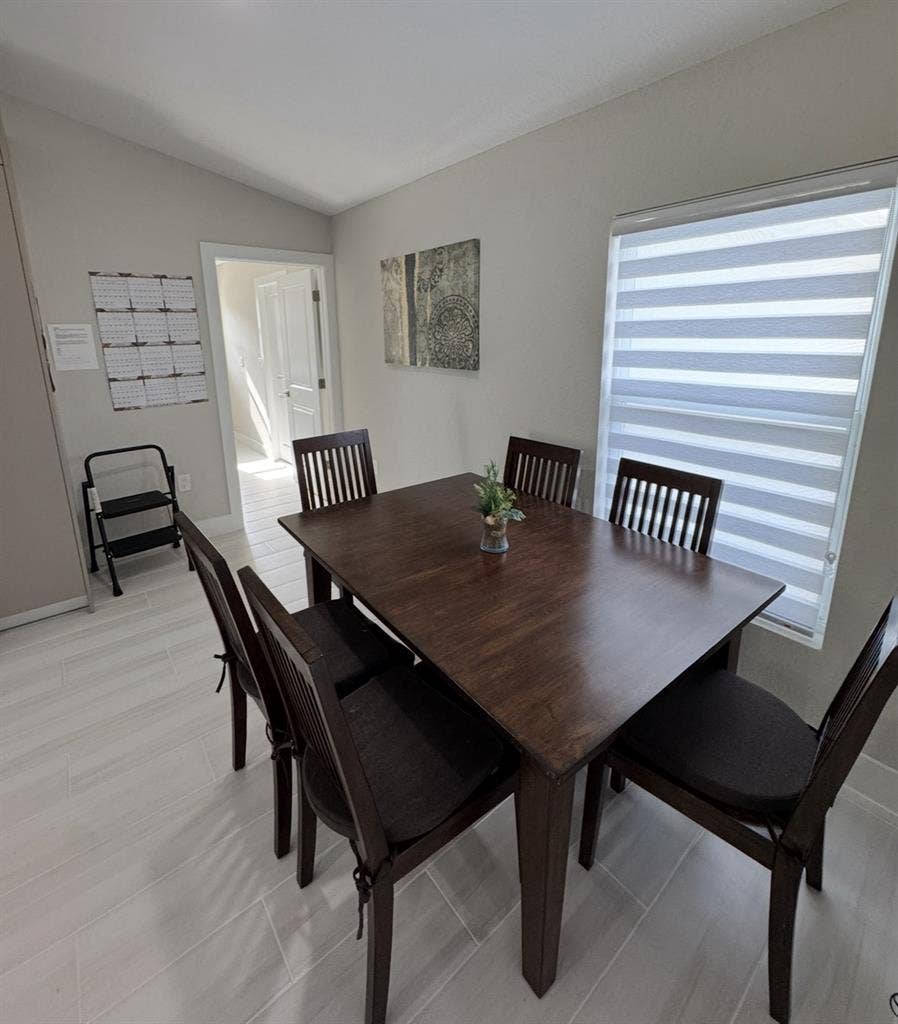 Nice room in new housee