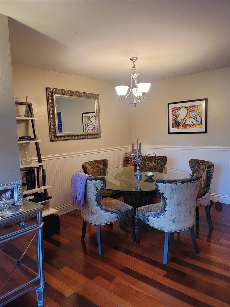 Roommate Needed Jan 1st