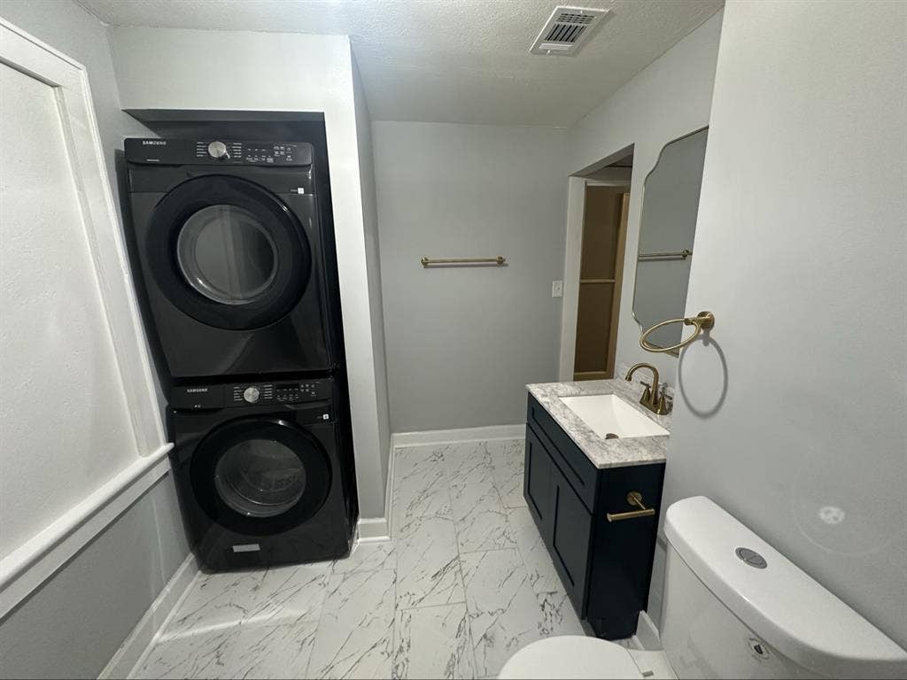 Renovated mid town home