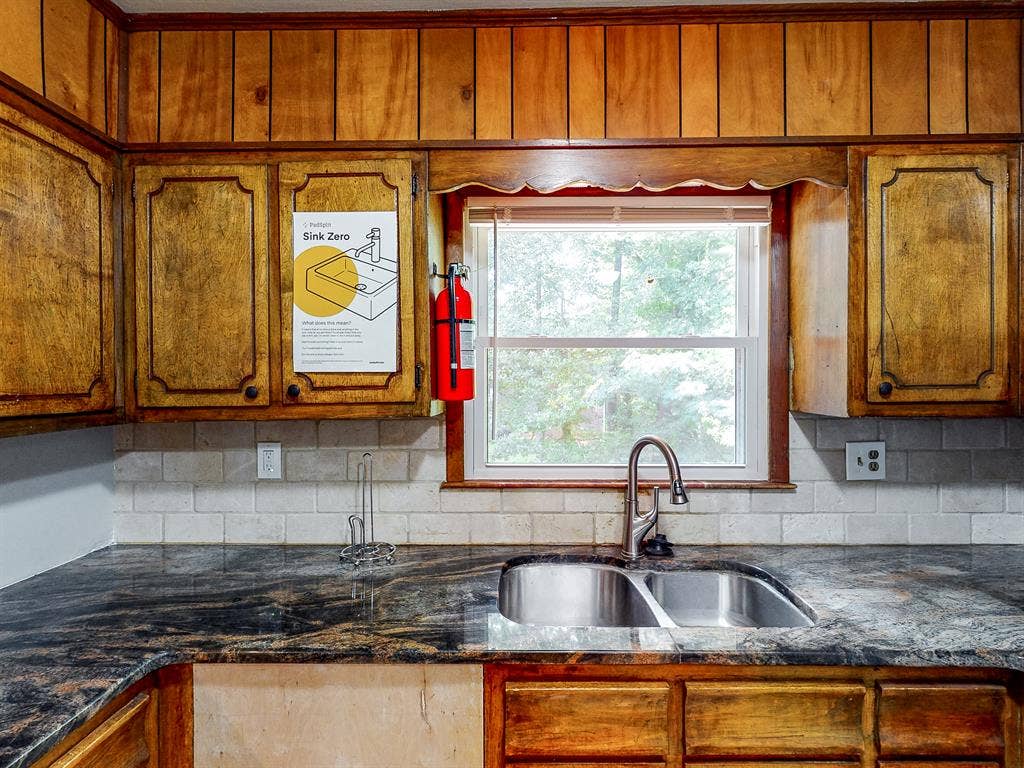9 BR in Decatur