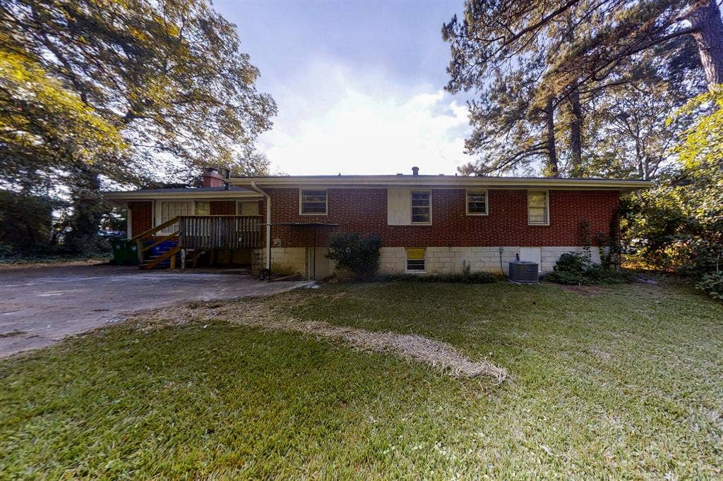 10 BR in Stone Mountain