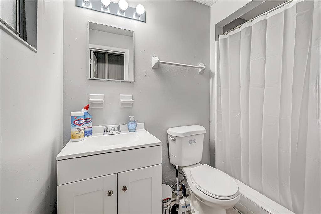 5 BR in Jacksonville