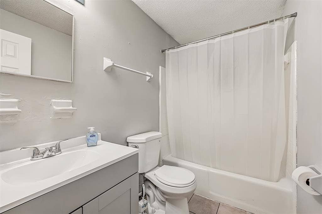 5 BR in Jacksonville
