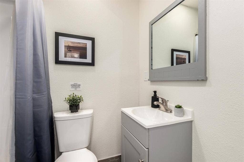 7 BR in Tempe