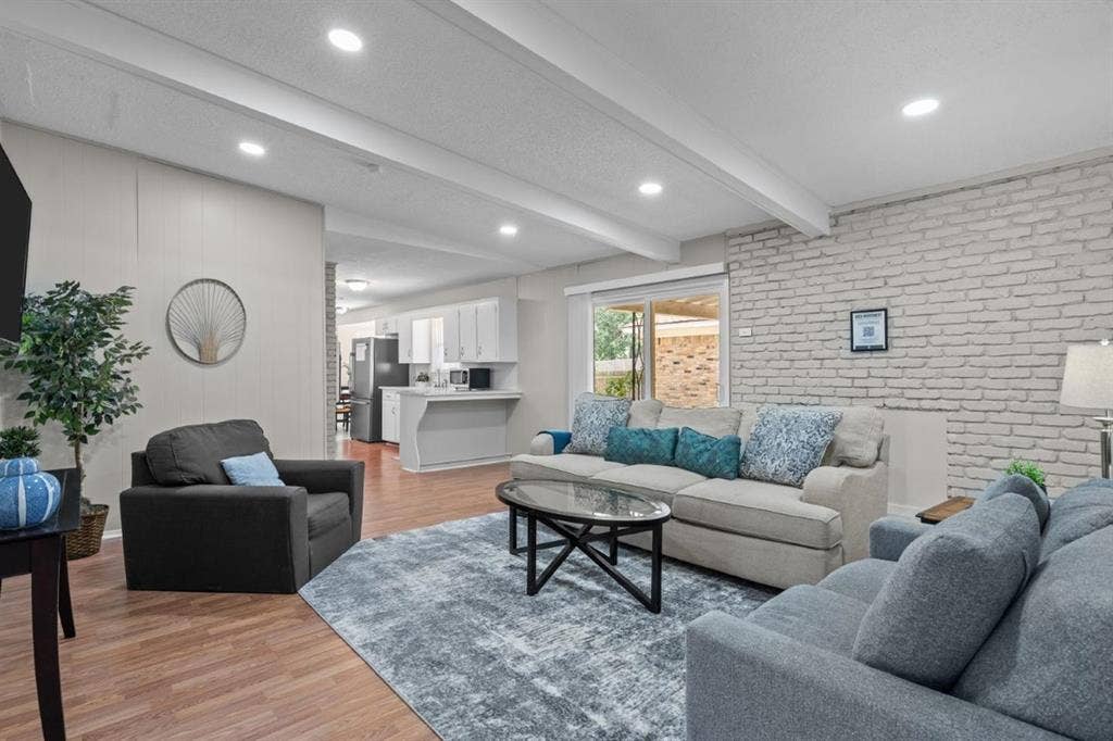1 BR in Fort Worth