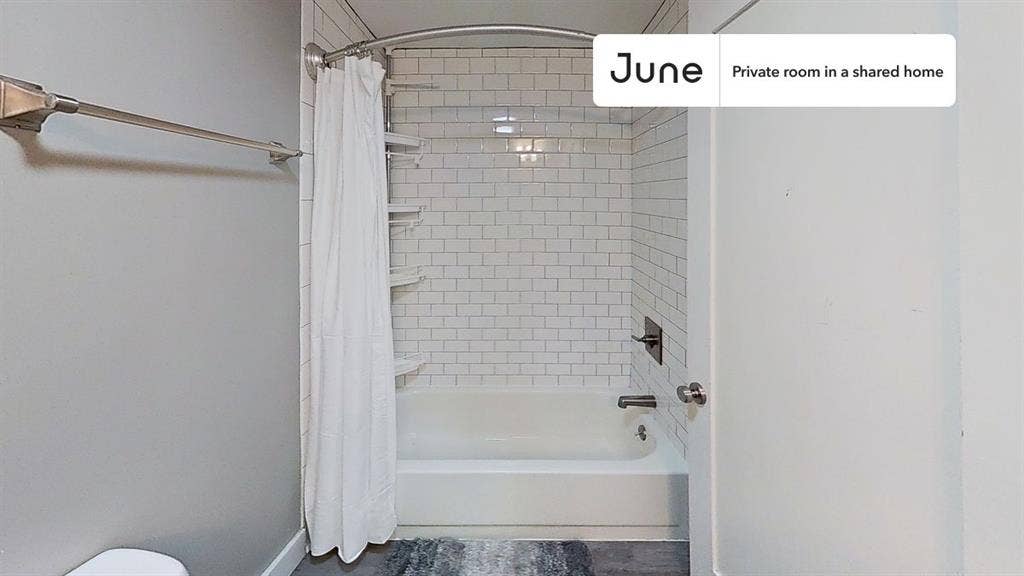 4 BR in Boston