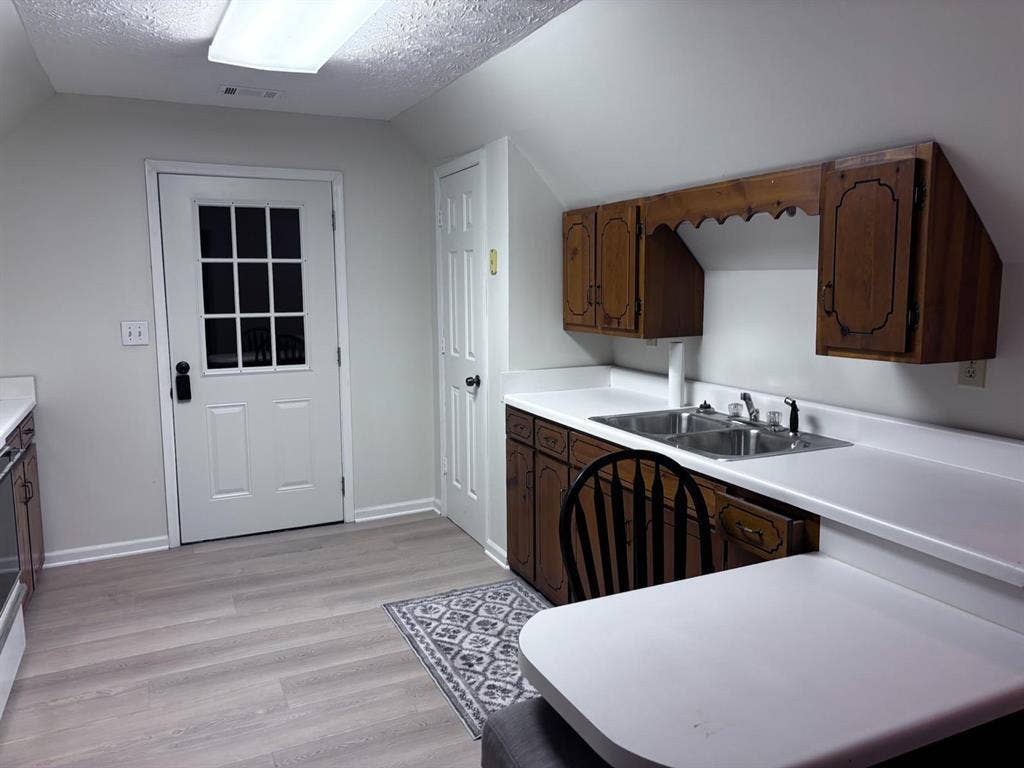 4 BR in Hiram