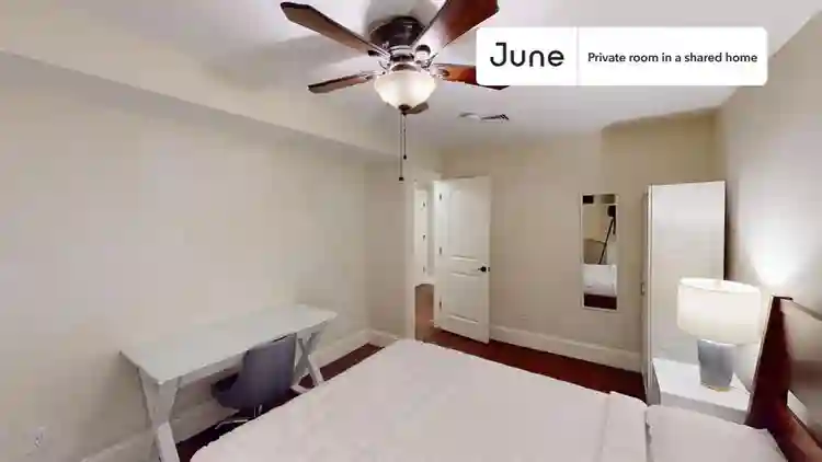 5 BR in Boston
