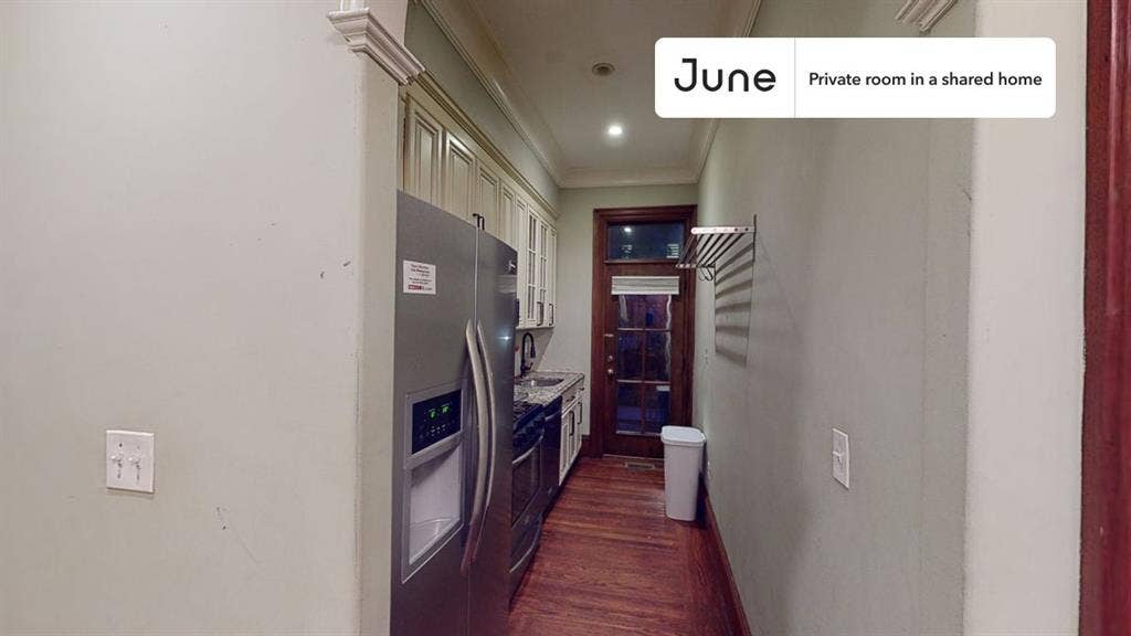 5 BR in Boston