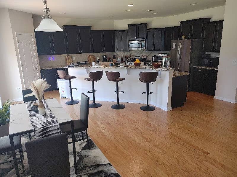 5 BR in Pineville