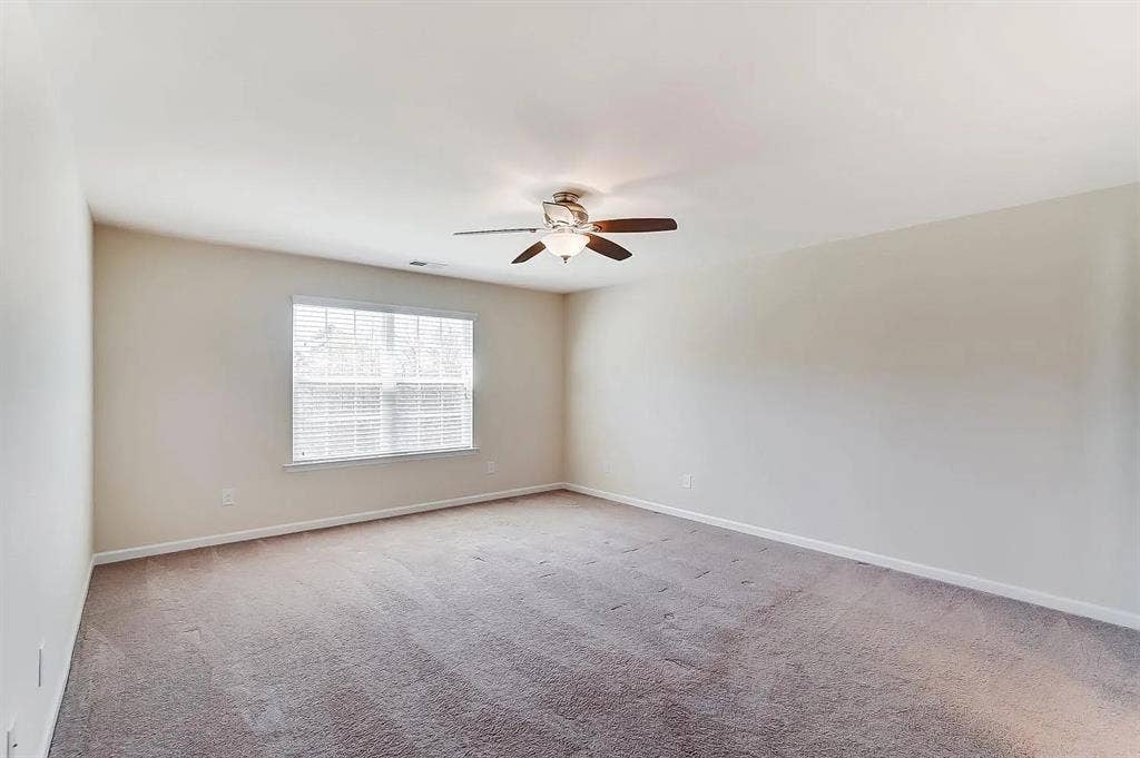5 BR in Pineville