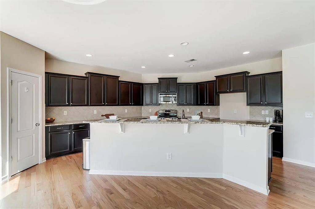 5 BR in Pineville