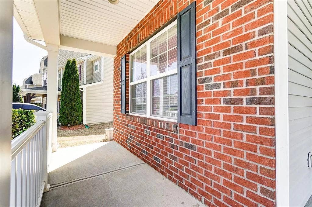 5 BR in Pineville