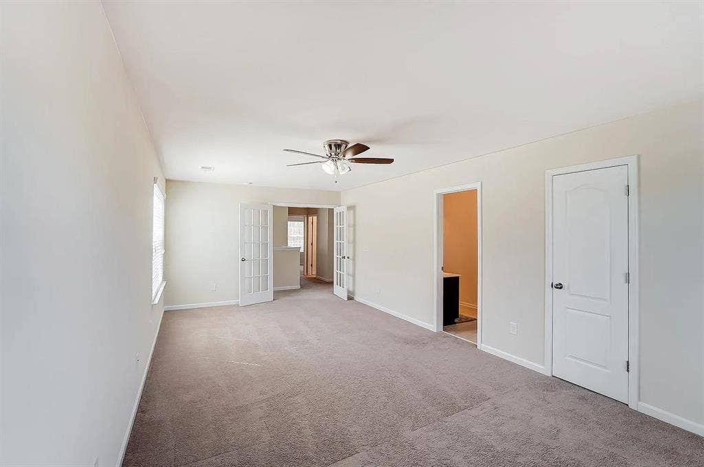 5 BR in Pineville